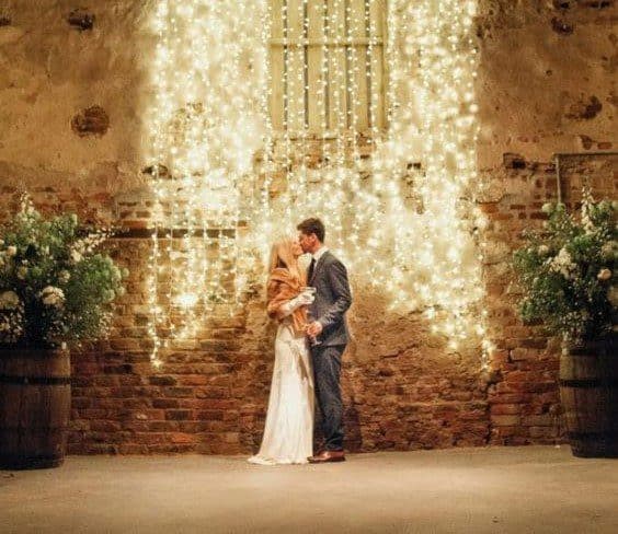 Impressive wedding lighting for a romantic setting