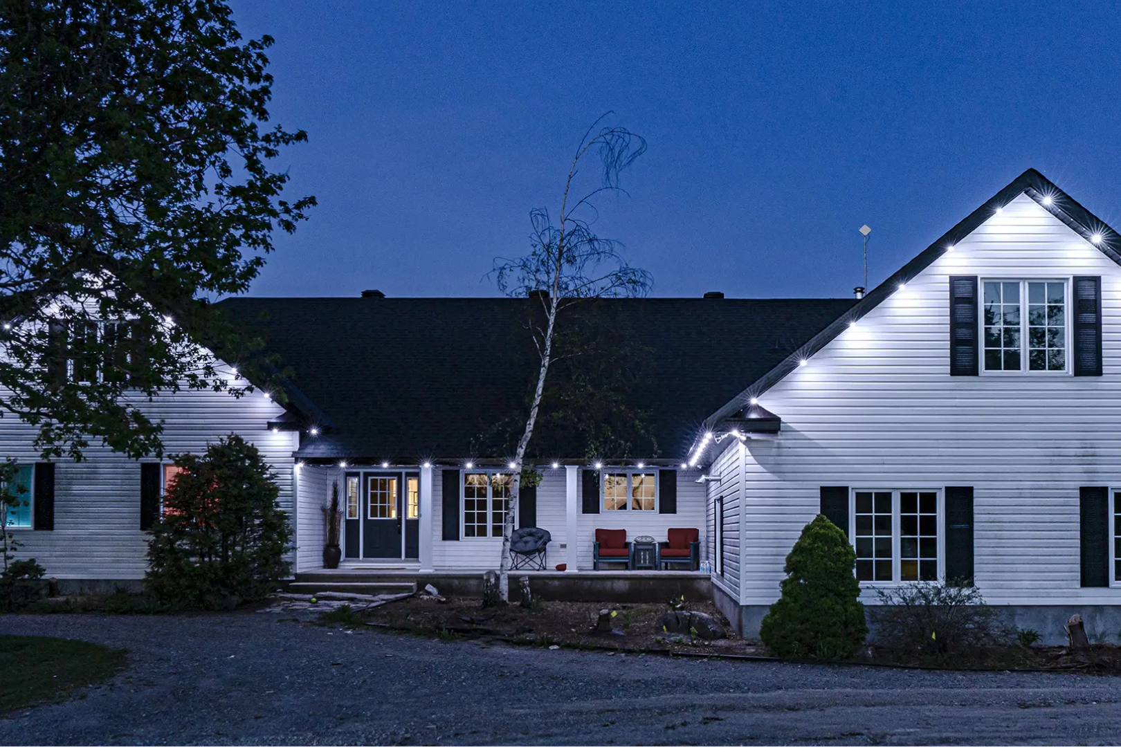 Permanent Holiday Lighting